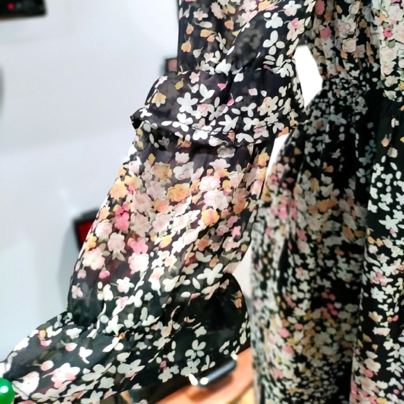 Nasty Gal flower high split dress - Picture 2 of 6